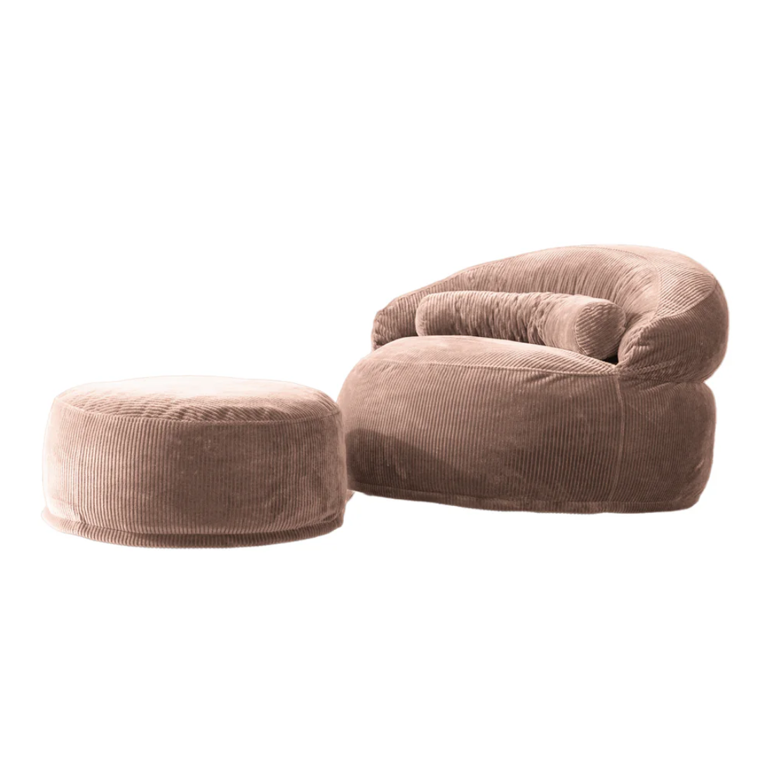 Cozy 'Pouf' Lounger